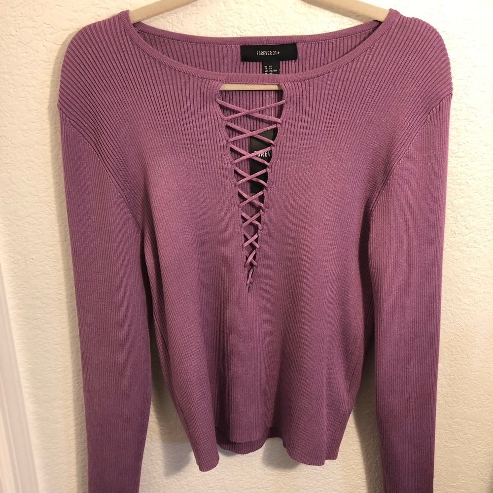 Long sleeve light purple sweater